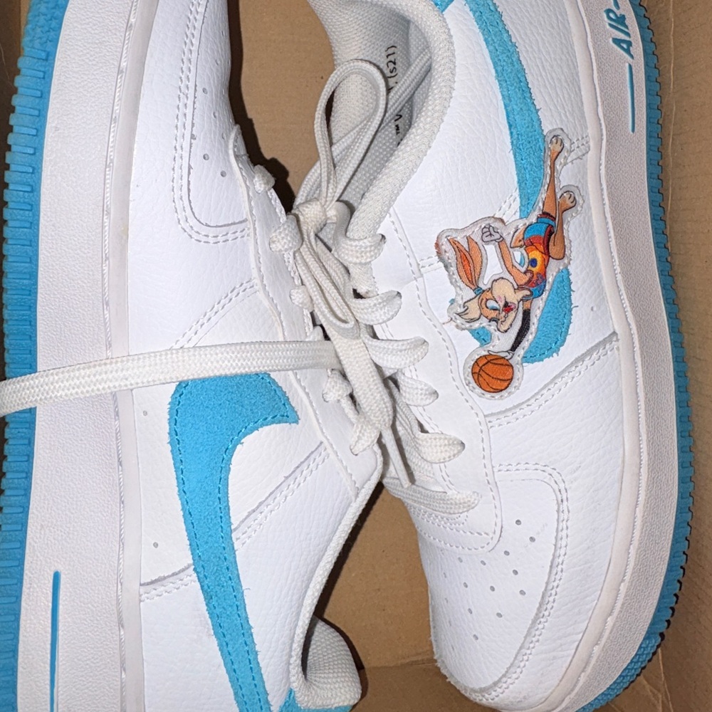Nike air force 1 space jam low hare